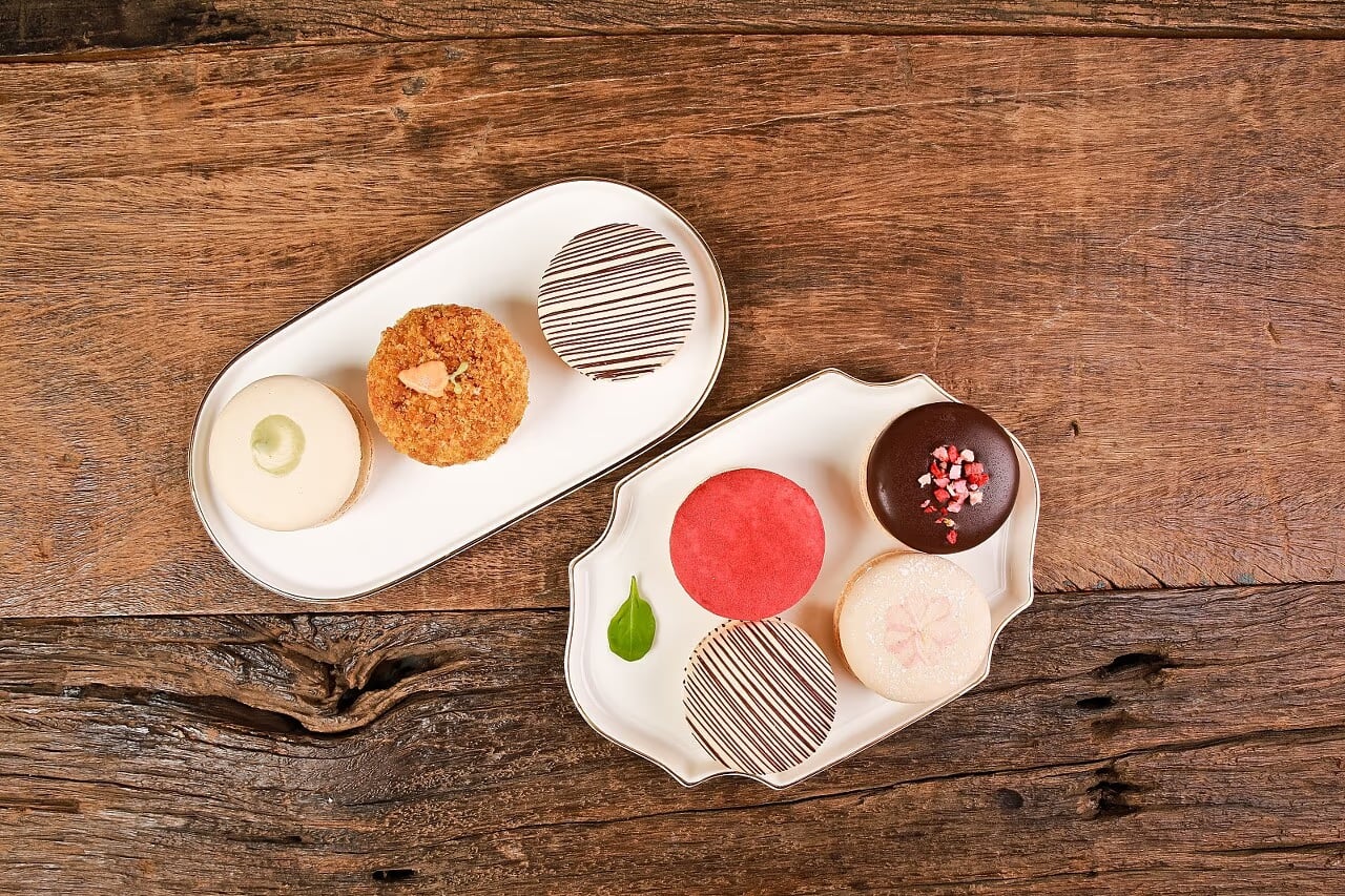 바닐라 마카롱 단품 컷 - 쉘 결 표현