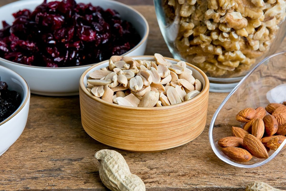 견과류 종류별 모음 - 아몬드·호두·땅콩·크랜베리