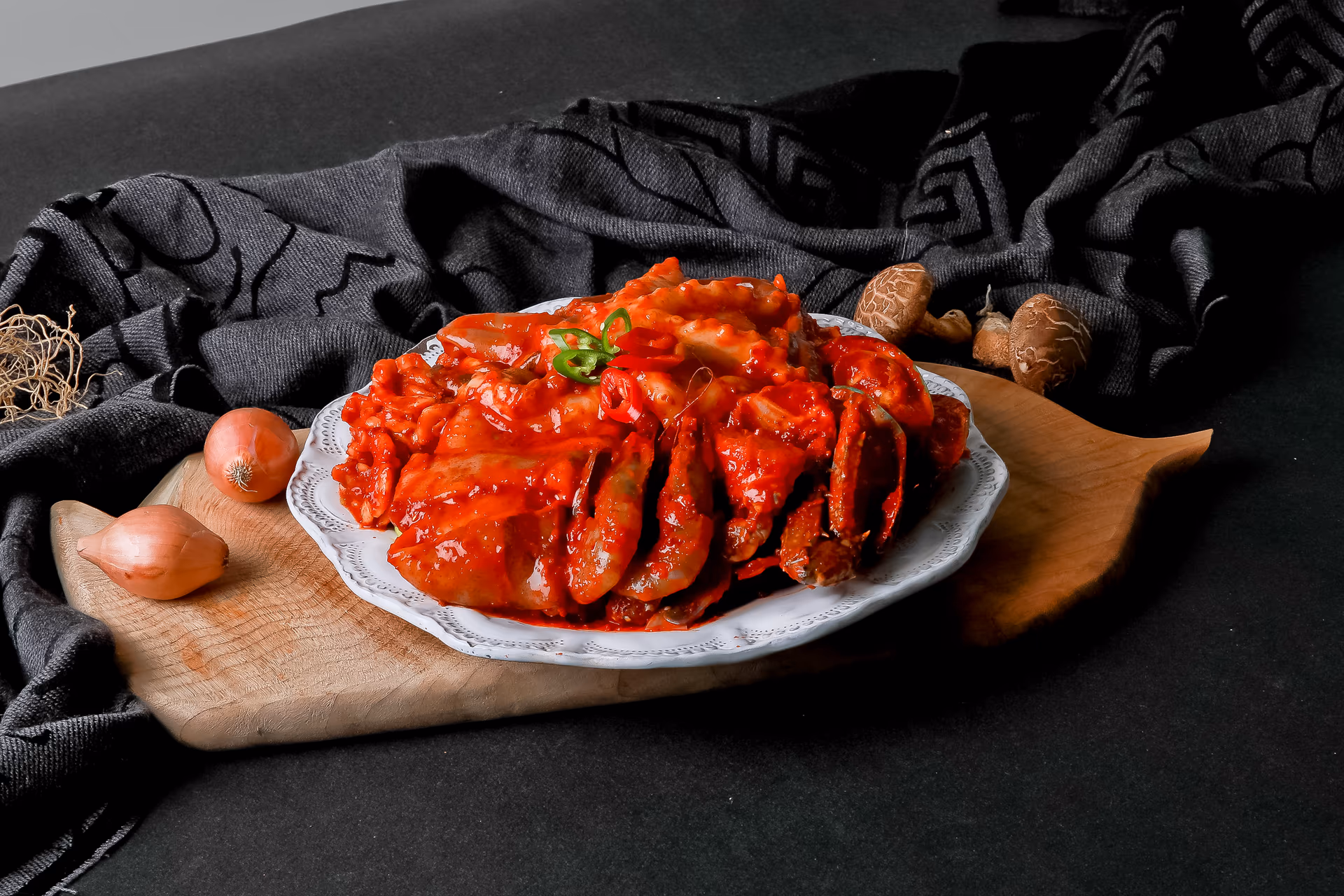 갑오징어 손질 전후 비교 컷