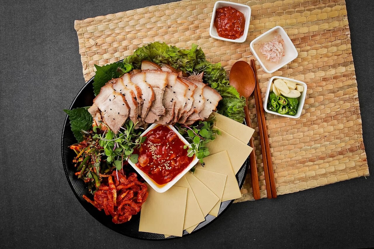 두부전골 냄비 컷 - 테이블 공유 메뉴 맥락